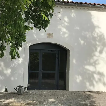 בית הארחה Domaine De Selhac פרונטיניאן